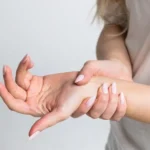 furnicaturi si amorteli in maini sunt semnele compresiunii unui nerv